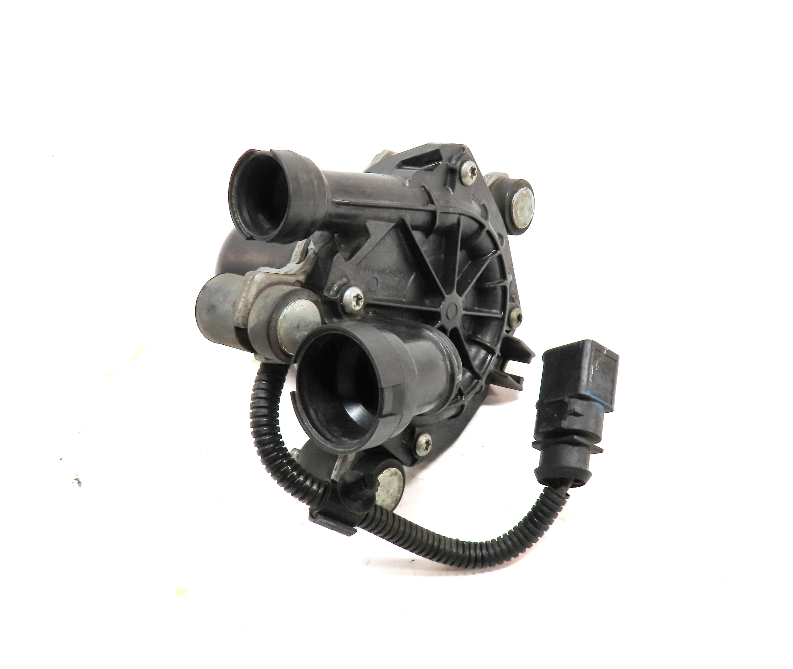 2011-2018 PORSCHE CAYENNE (958) 3.0L ENGINE SECONDARY AIR INJECTION SMOG PUMP — exact item pictured